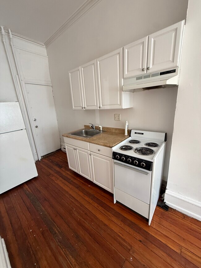 Photo - 2083 E Clearfield St Unit 1st Floor Front