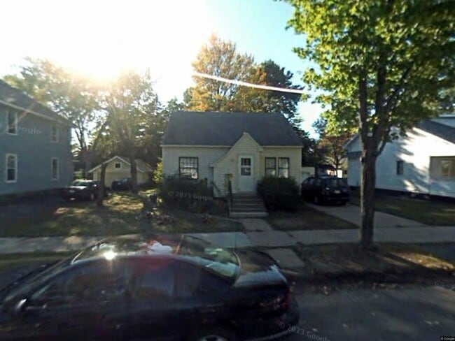 Photo - 828 S 9th Ave