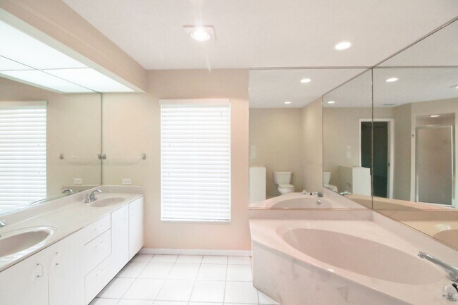 Photo - Waterford Annual Pool Home for Rent