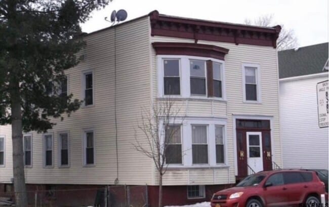 Building Photo - 504 19th St Unit 504 19th st Waterville NY 12189