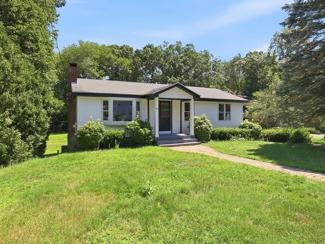 Photo - 44 Topsfield Cir