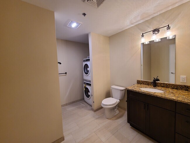 #205 Bathroom