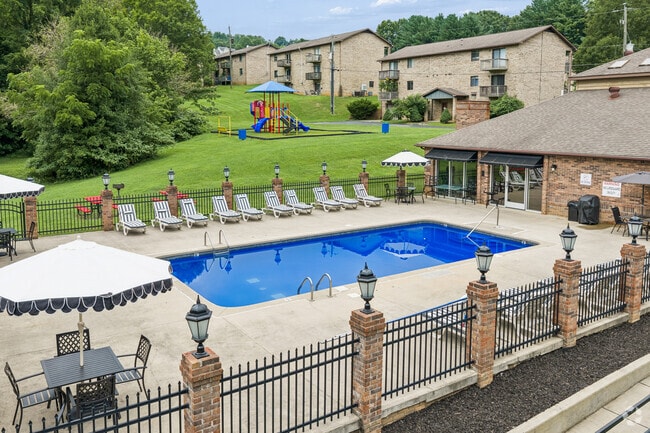 Building Photo - Country Shores Apartments