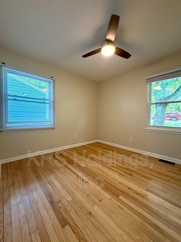 Photo - 804 Raymond Rd