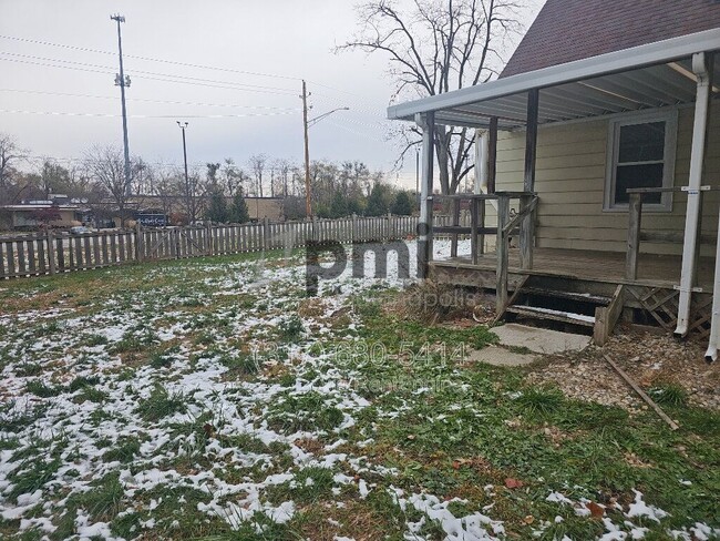 Photo - 7056 Caroline Ave