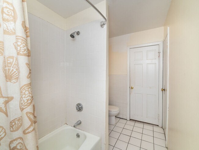 Photo - 25 Chester St Unit 4