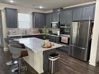 Photo - 709 Parthenia Ln