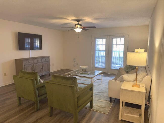 Lexington Pointe Apartment Homes