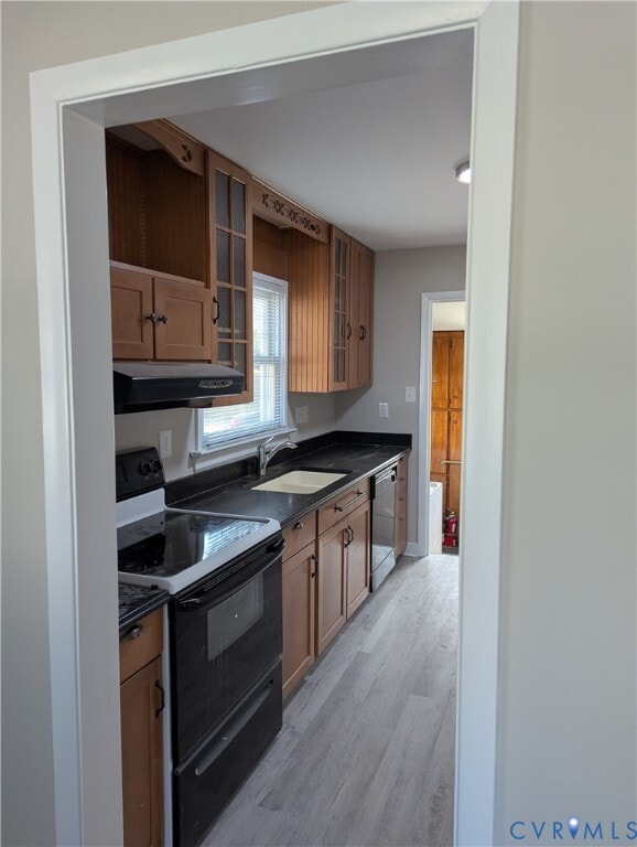 Photo - 121 E Magruder St