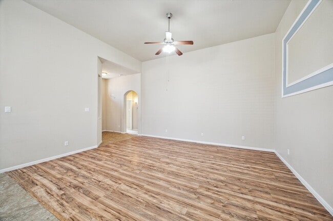 22582 Valley Canyon