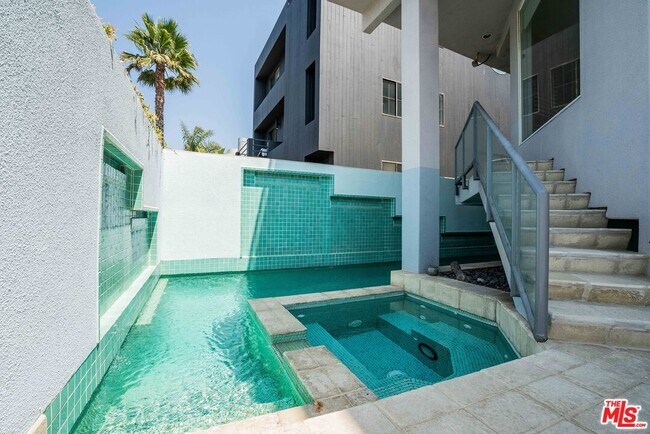 Photo - 4611 Roma Ct