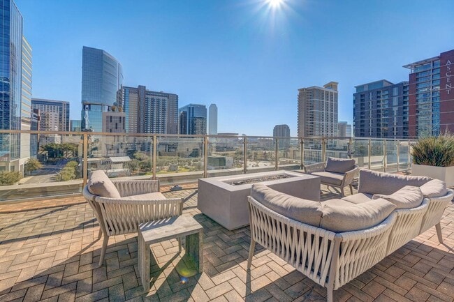 Photo - Moda Apartments