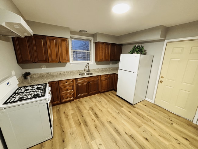 Photo - 2315 E End Ave Unit 2