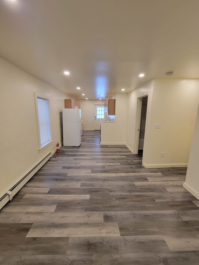 33 Mechanic St Unit A
