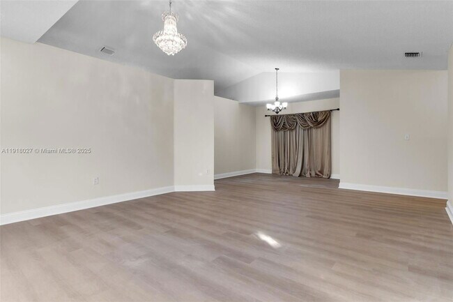 Photo - 9532 SW 154th Pl