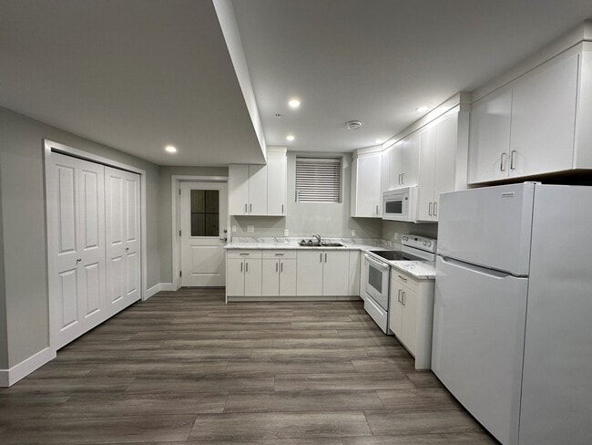 Photo - 46211 Promontory Rd