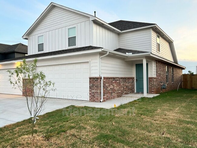 Building Photo - 10809 NW 119th St Rental