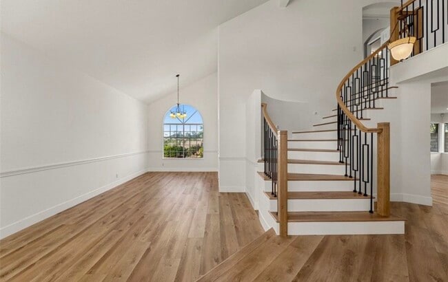 Photo - 26631 Brandon