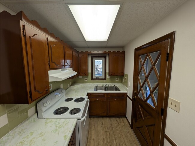 Photo - 3688 W Lake Rd Unit 2