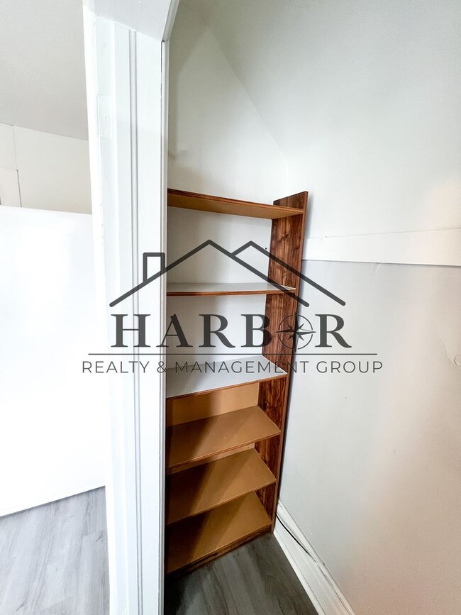 Photo - 527 Boone St Unidad 3