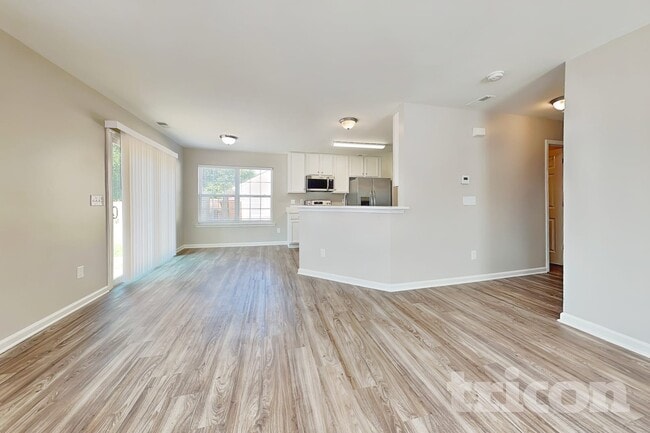 2120 Clear Brook Dr