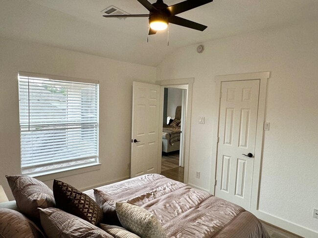 Photo - 46 Ginger Jar St