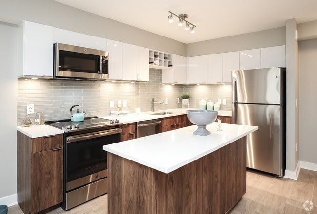 1BR, 1BA - 759 SF - Lydian