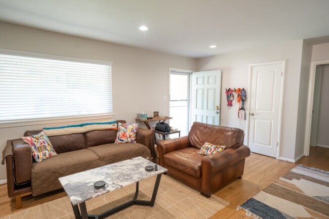 Photo - 4020 Eldridge St