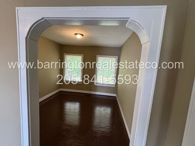 Photo - 4120 George Ave SW