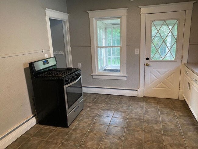 Photo - 3 Bed 1 Bath Single Family Home in Rhinelander