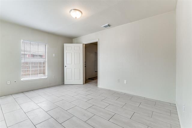 Photo - 7909 Wanebe Dr