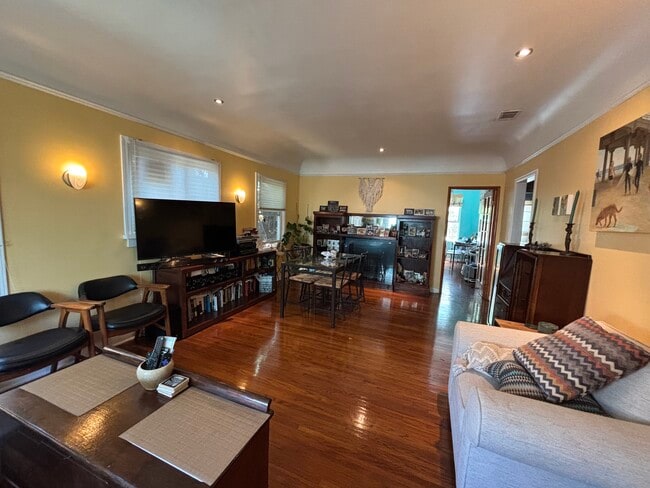 Large Living Rm -Hardwood Floors throughout
