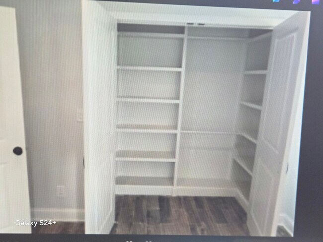 21 E Tiana Rd Unit 21 Down