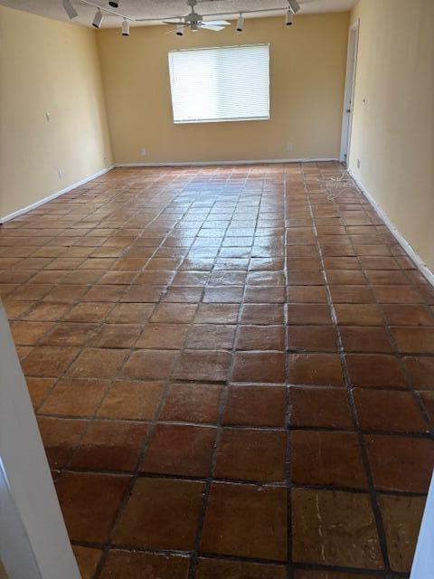 Photo - 2820 Tennis Club Dr Unidad 401