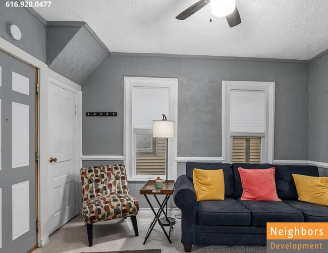 19 Palmer St NW