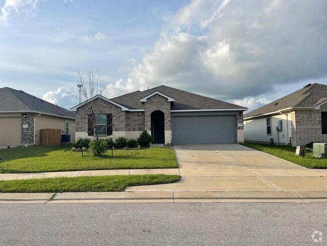 Building Photo - 211 Pecos Dr Rental