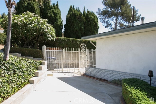 Building Photo - 1232 Dell Dr Rental
