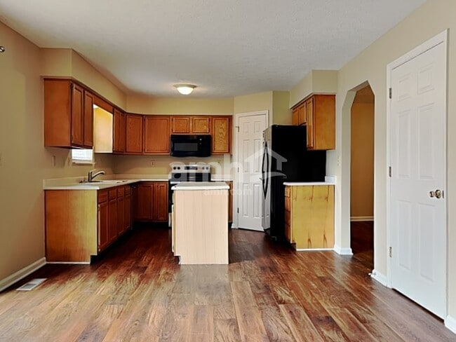 Photo - 45 Saddle Creek Ln