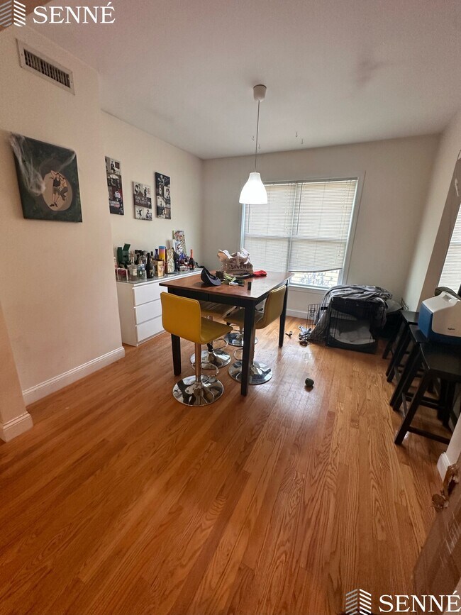 Photo - 25 Lewis St Unidad 3