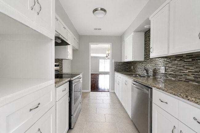 Photo - 1833 Country Village Blvd