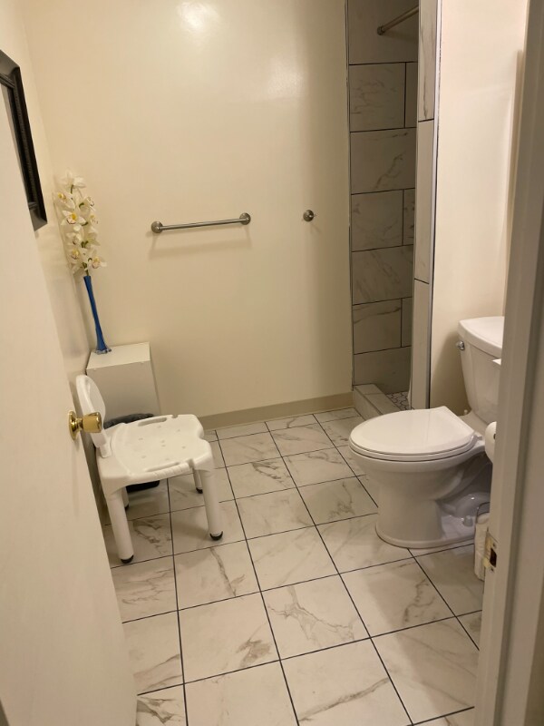 Photo - 1399 Dallas St