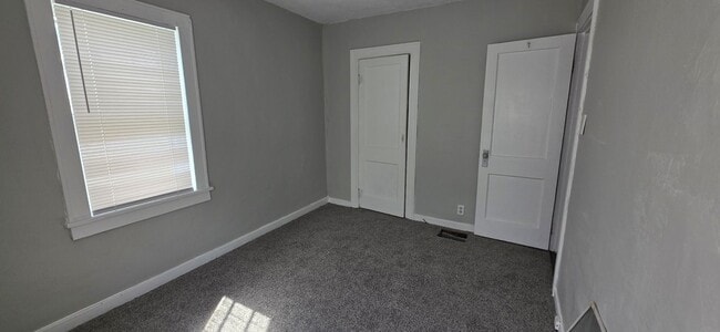 Photo - 233 W School St Unit 235 School St