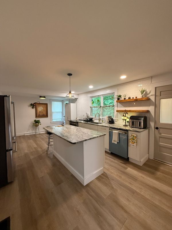 Photo - 150 Joslin Rd