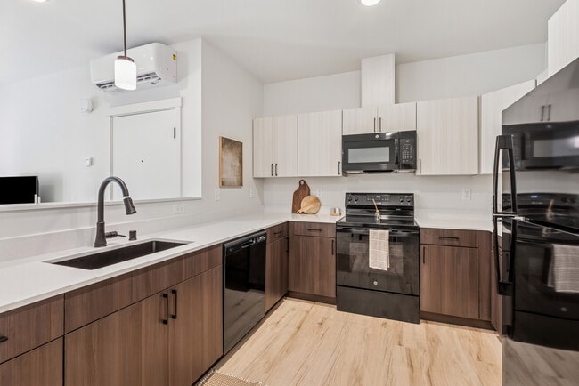 Photo - The Artisan @ Sawmill Village