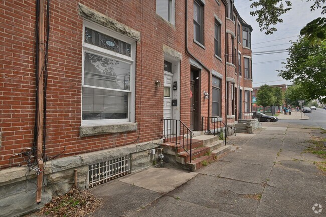 Building Photo - 220 Reily St Unit 220 Reily St- 2 Rental