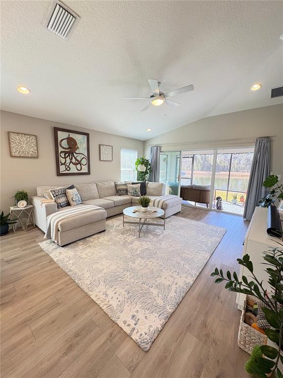 Photo - 12558 Oak Hill Way