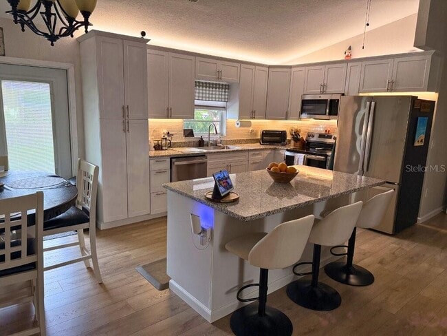 Photo - 7242 Ashmore Dr
