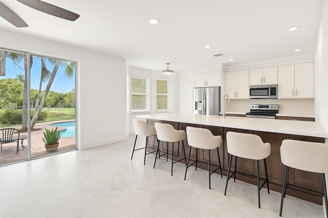 Photo - 214 La Costa Ct