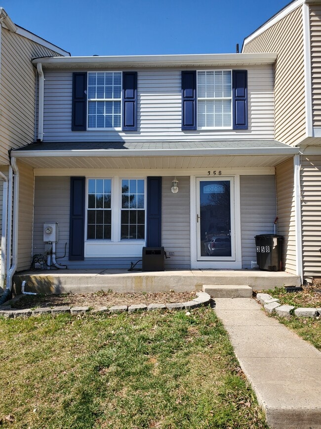 Photo - 358 Delmar Ct