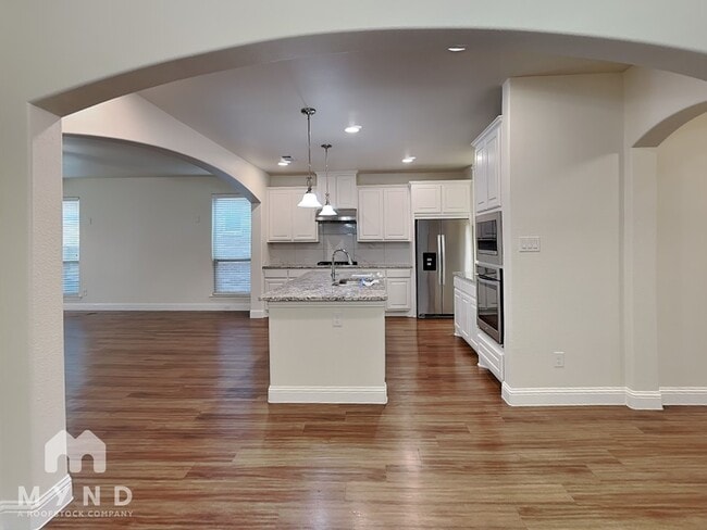 Photo - 3317 Damsel Sauvage Ln